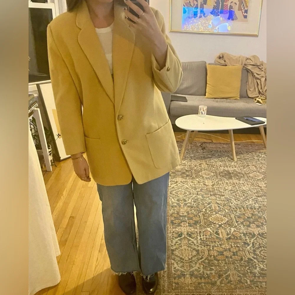 Vintage wool buttercream blazer - Picture 5 of 9